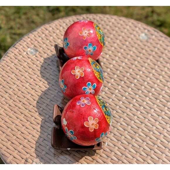 Pier 1 Day of the Dead Sugar Skulls LOT OF 8 Decorative Balls Halloween Skulls - Picture 3 of 13